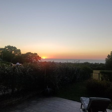 Deauville Vue Mer トゥルジェヴィル エクステリア 写真